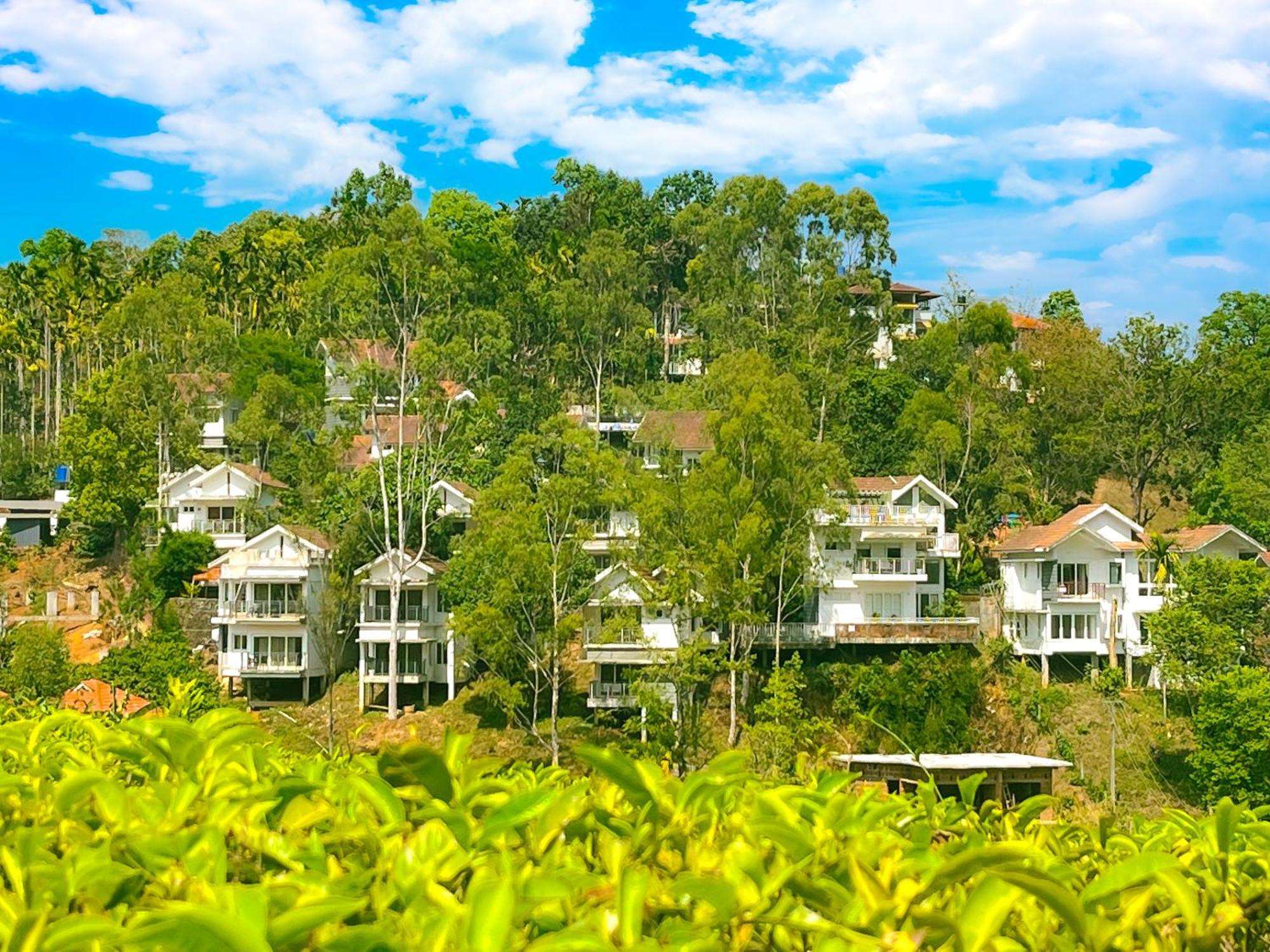 Dazzle Villa Resort Kalpatta Ngoại thất bức ảnh